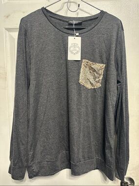 Floral Blooming Charcoal Gray Long Sleeve Top with Sequin Pocket